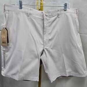 NWT TAHOE RIVER OUTFITTERS (TRO) SILVER LINING WICKING WALKING SHORTS SIZE 40